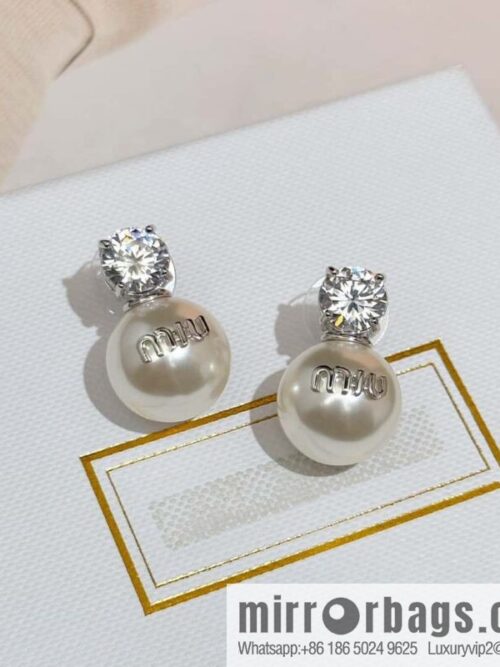 IMG_0186-800x800j3crydunrcj91158_20250702002501.jpg ❗️New ❗️ MIU MIU pearl stud earrings
