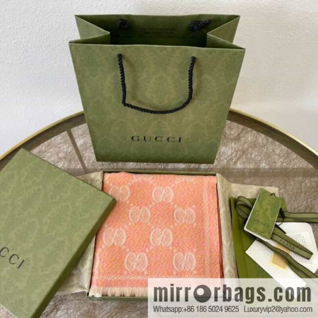 GUCCI Gucci Double G Letter Interwoven Pattern 100% Wool Double Sided Scarf 627011