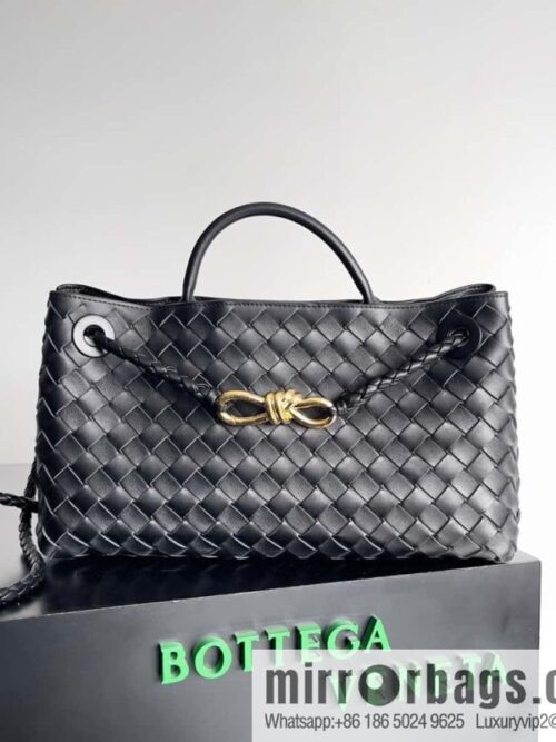 IMG_0456-800x800kujj231fgyj71096_20250719030809.jpg Bottega Veneta new horizontal Andiamond handbag, model number: 754990
