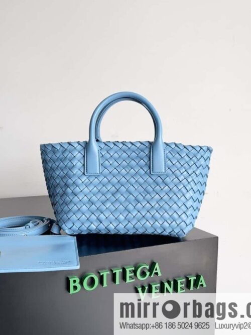 IMG_0547-800x800ziq3cp1tzli70778_20250719030507.jpg BV Mini Cabat Limited Edition mini vegetable basket BAG model; 709464 hurricane blue