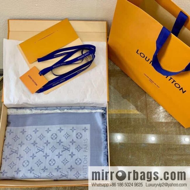 IMG_0567-800x8003k42cvn2cne103602_20250702053710.jpg LV Louis Vuitton Monogram Denim Shawl M71378 M71382 M71330 M71329 M72412 M72046 M72273