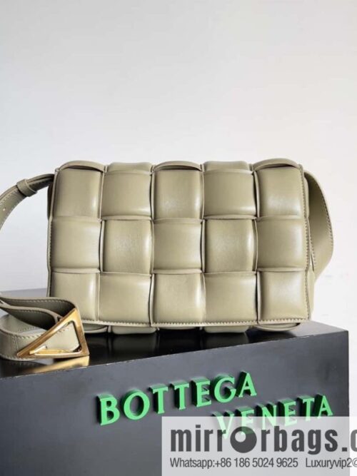 IMG_0904-800x800luanaftldhx64333_20250719014251.jpg New color~ taupe BV Cassette bag, cassette bag, pillow bag, item number: 70094