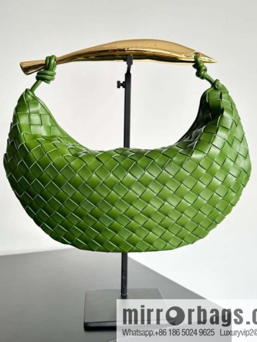 IMG_1025-800x800xphxcgqqrsr64078_20250719014020.jpg BottegaVeneta2023 new model, Bottega Veneta Bv spring and summer new mini sardines SARDINE model number: 716082 large