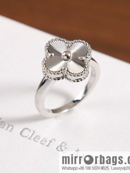 IMG_1069-800x800s5v3ojaiibf140131_20250705013807.jpg ☀️Van Cleef & Arpels Vintage Alhambra ring Four-leaf clover white gold laser engraved ring ☀