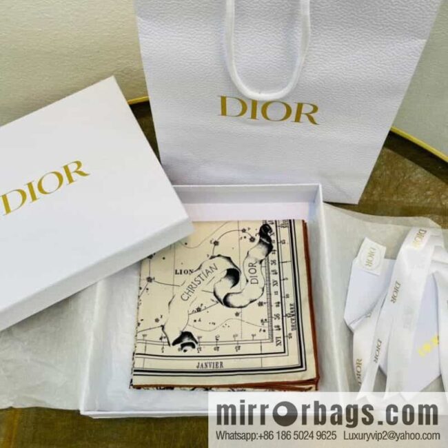 IMG_1805-1-800x800w3zghh0gnwd112136_20250702093428.jpg Dior Dior Constellation Pattern 100% Silk Zodiac Printed Square Towel