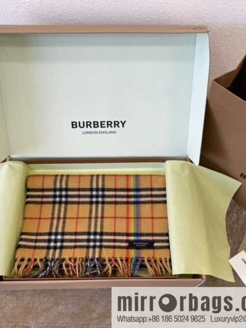 IMG_2367-800x800jzzbg2xkroa83061_20250701202835.jpg Burberry Rainbow Cashmere Scarf