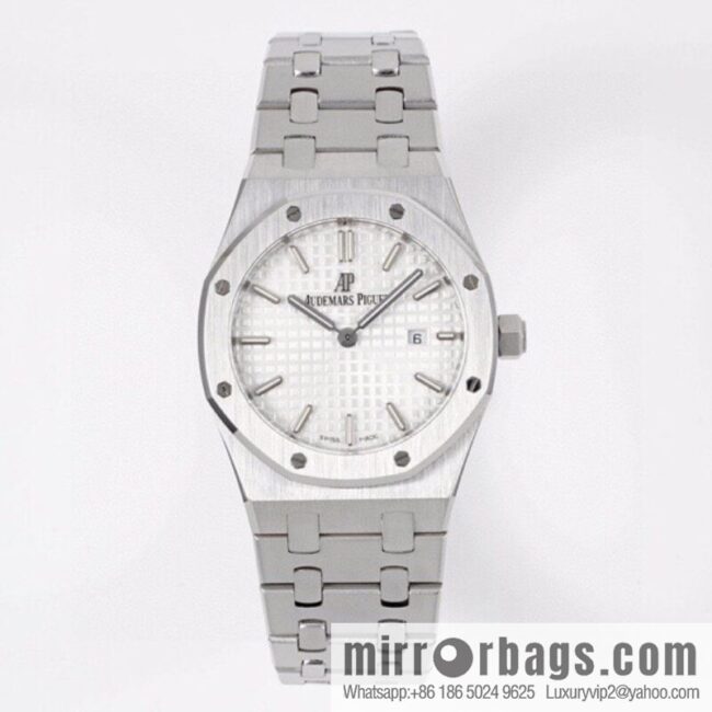 IMG_26300-800x800tlbdlierr3d107471_20250702070336.jpg Audemars Piguet AP Royal Oak Quartz Women\'s Model 67651ST. ZZ.1261ST.01 Diameter 33mm