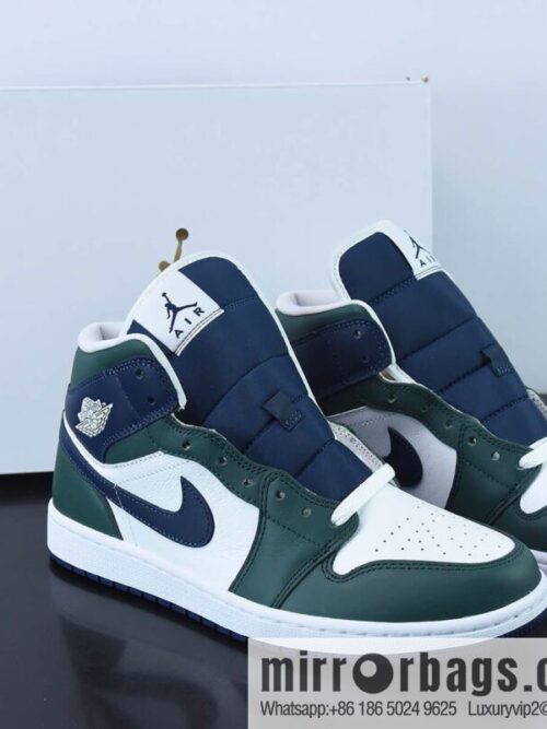 IMG_3056-800x800vfr5mnxcqbu52804_20250718231809.jpg Nike Air Jordan 1 Mid AJ1 Joe 1 blue and green color matching, medium top basketball shoes, item number: DZ5326-300