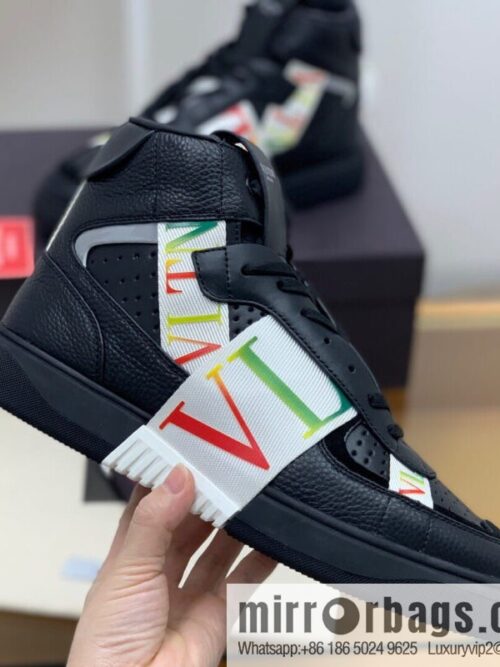 VALENTINO Valentino, six rubber effects VLTN logo straps Unisex His & Hers sneakers