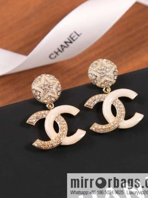 IMG_3272-800x800e1eyoq2ptph136167_20250704222941.jpg ☀️Chanel c2 double c half drill half drop oil pentagram ⭐ star stud earrings ☀️