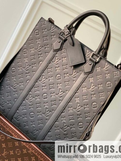 IMG_3300-800x800rpdvtk4lena59686_20250719004334.jpg M21866 new SAC PLAT NV handbag for the season