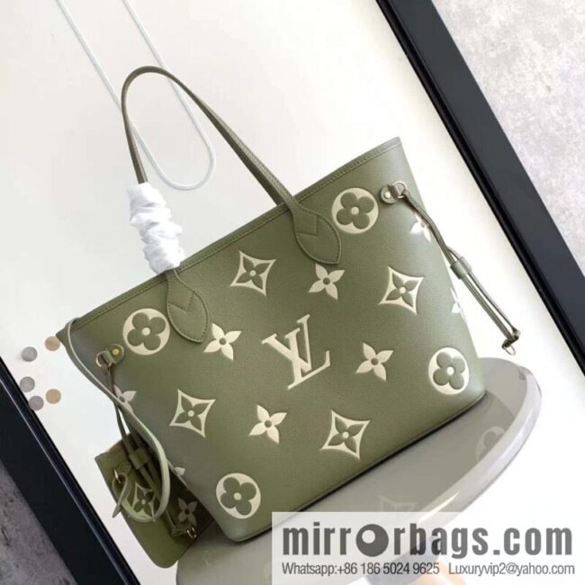 M45686 M45685 Full leather embossed Neverfull medium shopping bag