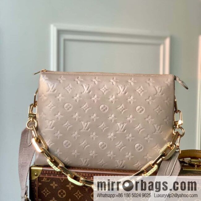 IMG_3487-800x800qbnxvwgy5gq59465_20250719004057.jpg Coussin medium handbag M57783 Louis Vuitton LV Coussin PM bag