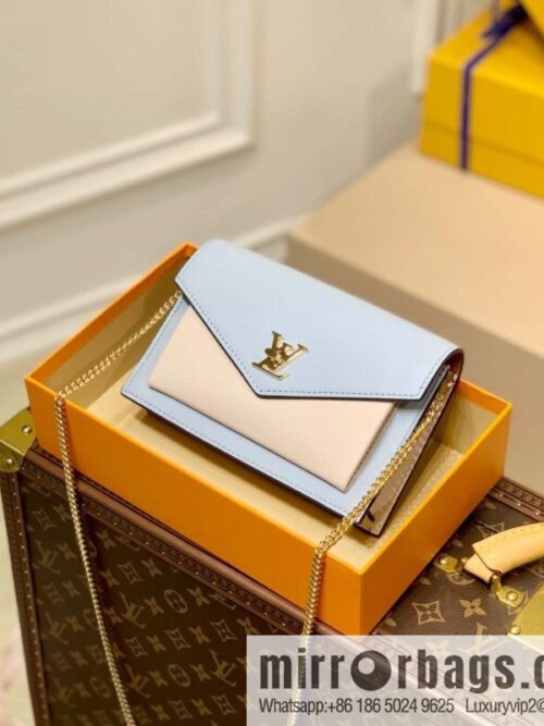 IMG_3631-800x800nmxkhc0eqc559337_20250719003919.jpg M81436 blue (63471) Mylockme Pochette chain bag