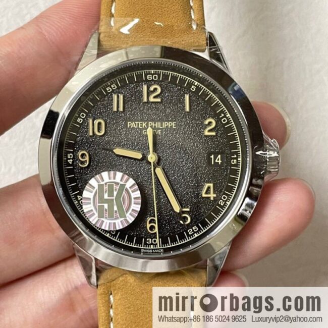 Patek Philippe Calatrava series ref.5226G-001 watch