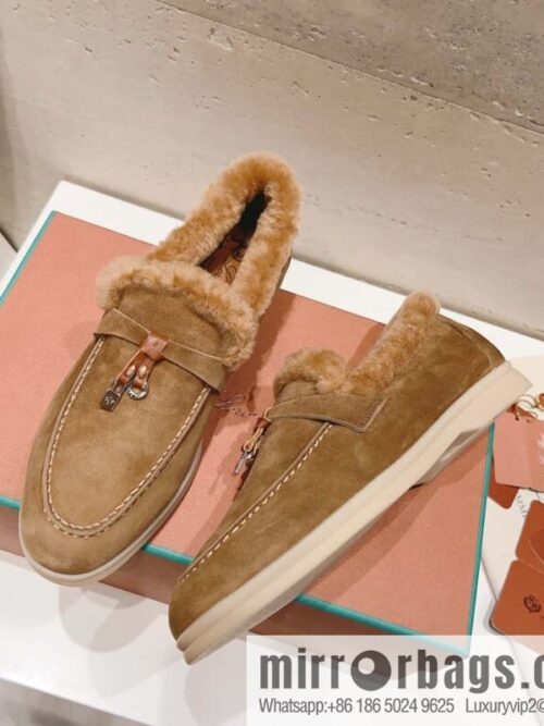 IMG_3755-800x800n2dryg1q1a2152924_20250705101516.jpg 🐰🐰Loro Pian * Classic popular LP top version, British tassel flat-bottomed fluffy loafers