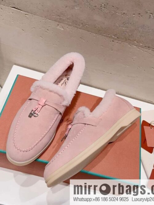 IMG_3817-800x800z4umejcpwfm152846_20250705101250.jpg 🐰🐰Loro Pian * Classic popular LP top version, British tassel flat-bottomed fluffy loafers