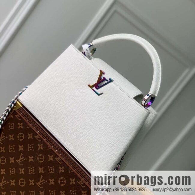 IMG_3960-800x800bcx23ixwi0a57040_20250719001133.jpg M22055 CAPUCINES medium handbag