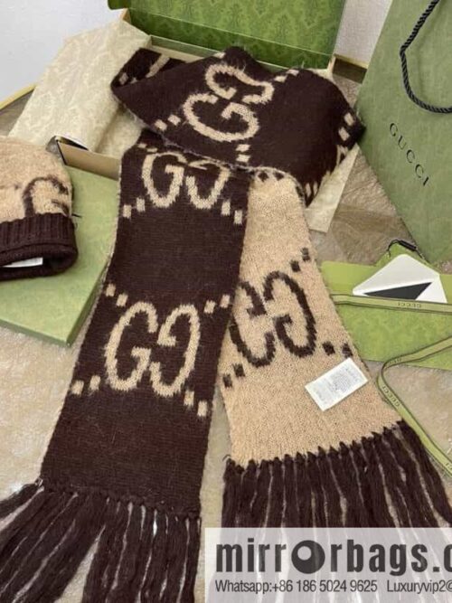 IMG_3983-800x800reb1gxl1zfl92754_20250702011208.jpg (Set) GUCCI Gucci Mohair wool towel 638680