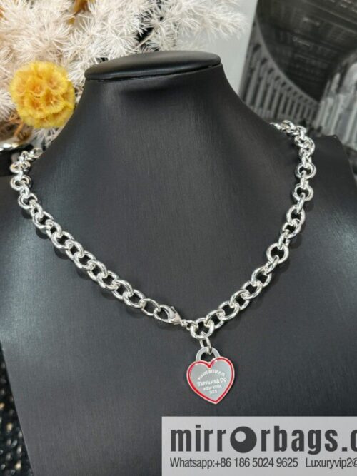IMG_4045-800x800qxkxafxv2zg124677_20250702182427.jpg ☀Tiffany & Co. Tiffany LOVE series red love peach heart necklace