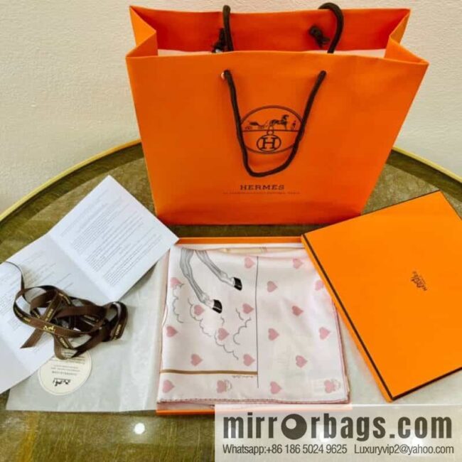 IMG_4093-800x8004cjzuypmyor103236_20250702052930.jpg Hermes \"Hermes Afternoon Tea Time Chapter\" silk scarf