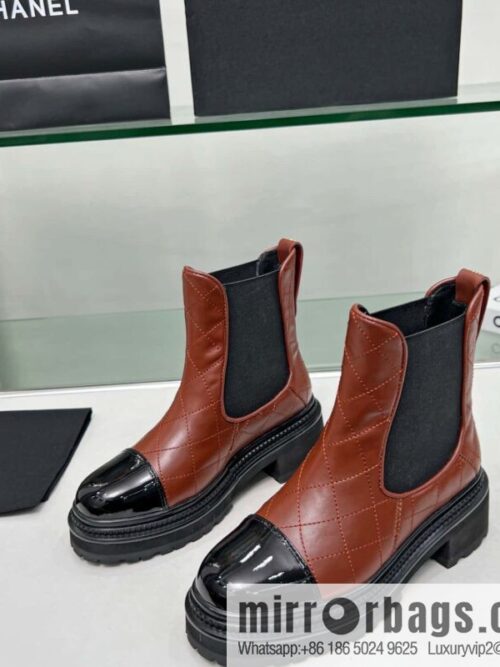 IMG_4148-800x800vbfxil5iawm152555_20250705100350.jpg 🐰🐰CHANEL\'s latest Chelsea boots for autumn and winter 2023