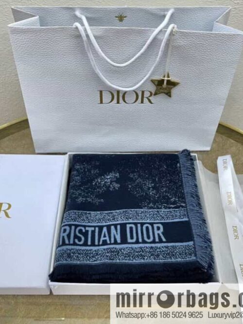 IMG_4151-800x800cggjmzag2j3103183_20250702052827.jpg Dior Dior Navy Blue Rui Printed Shawl Blanket 12TOJ090I605_C543