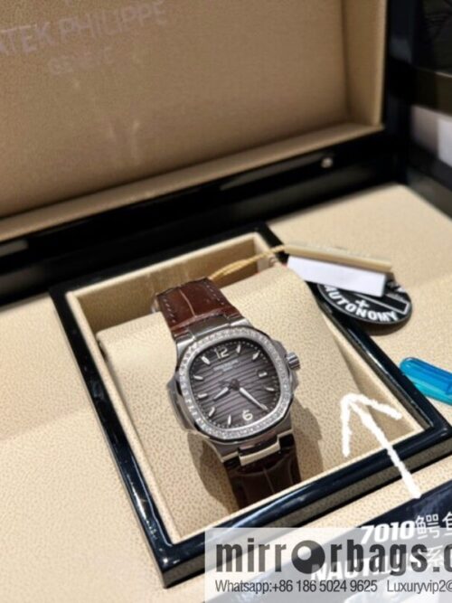 IMG_43130-800x8002wbkmif3hun105802_20250702063512.jpg Batafile Nautilus 7010R Swiss Quartz Crocodile Leather