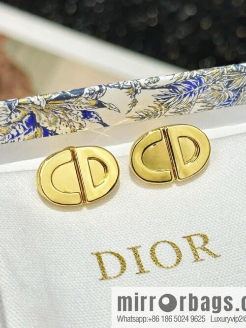 IMG_4653-800x800gpflnni4pz2120655_20250702151521.jpg New ☑️ Dior gold CD earrings stud earrings