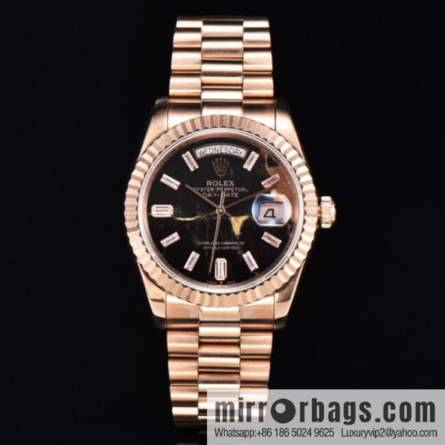 IMG_4713-800x800as0cnoj4dia98171_20250702031630.jpg Rolex Hidden Weekly Calendar Journal 36 \"Natural Malachite Green\" Big Three-Needle Watch