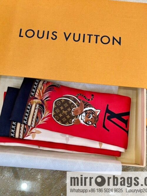 IMG_4859-1-800x800mnfg2dve31s82595_20250701201244.jpg LV Louis Vuitton 100% Silk Precious Tiger Band M77326