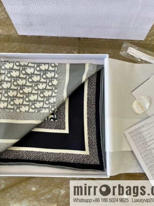 IMG_49380-800x800vbxrhh20ikf102545_20250702051430.jpg Dior \"D Letter Bookmark Double Sided\" 100% Silk Scarf