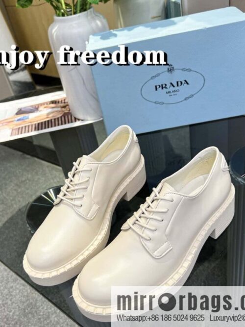 IMG_4960-800x800ezanw3h1haz148004_20250705065139.jpg 🐰🐰PRADA Prada Spring/Summer 2022 Upgraded Triangle Loafers
