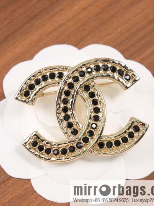 IMG_5427-800x800xk4uarnia5f136113_20250704222741.jpg ☀️New ☑️ Chanel Double C Black Diamond Brooch ☀️