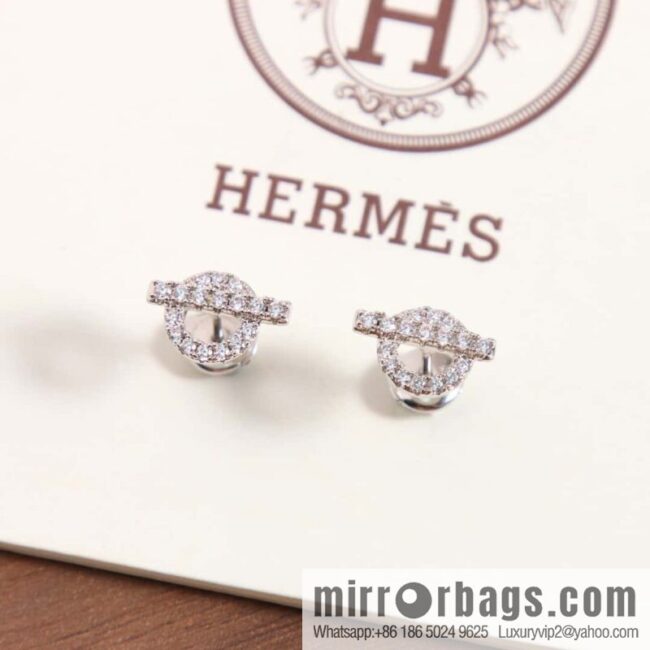 New, Hermès HERMES full diamond OT stud earrings, necklaces.