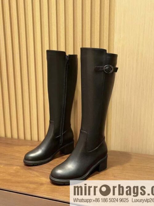 IMG_6203-800x800g0fmhvcplwv143217_20250705040158.jpg 🐰🐰2023LV high-end atmosphere autumn and winter Internet celebrity new boots