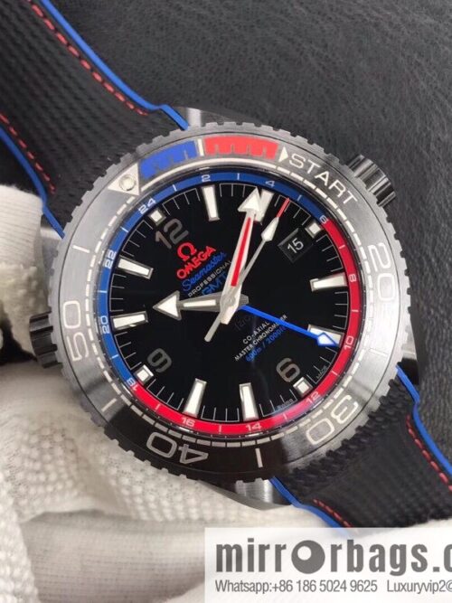 IMG_6562-800x800p5zozffcwvx95889_20250702023421.jpg VS 2018 finale! All-black ceramic Ocean Universe 600 meters \"Deep Sea Black\" integrated 8906 movement, overall natural rubber belt