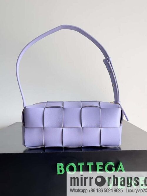 IMG_6564-800x80023c0dmytwvs36989_20250716042910.jpg BV autumn and winter beautiful armpit bag BOTTEGA\'s new BRICK CASSETTE model number: 729166 crystal purple