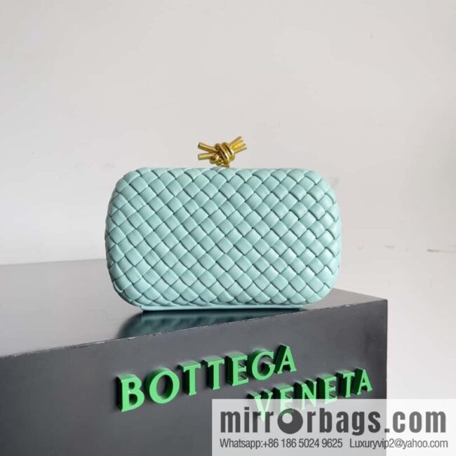 Bottega Veneta BV Knot | minaudiere: 717622 Tiffany & Co. Blue