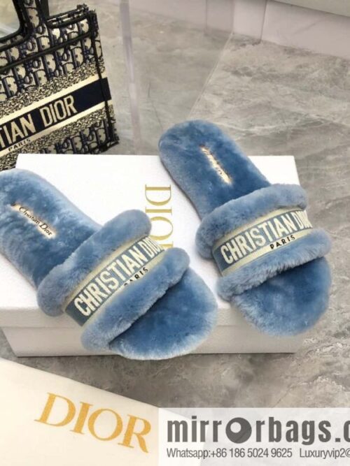 IMG_6862-800x8000ls34g4xtsi142730_20250705034202.jpg 🐰🐰New color 2023-CD wool mop embroidered slippers series