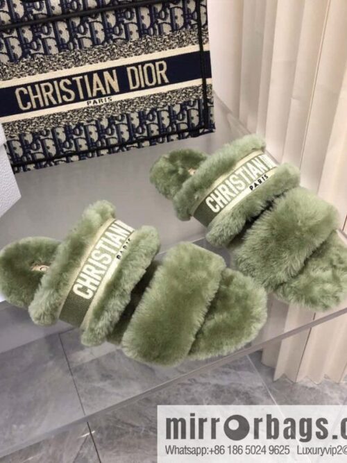 IMG_6955-800x800ersk2kaui0x142604_20250705033749.jpg 🐰🐰2023-Dior/Dior, white embroidered striped logo velvet one-word flat slippers autumn and winter new wool slippers