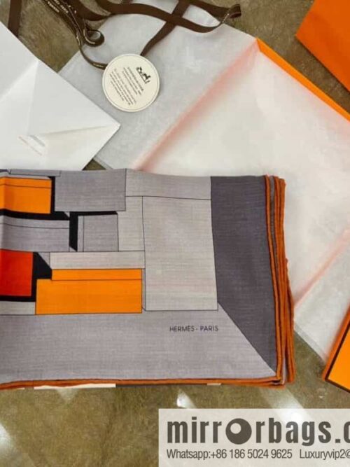 IMG_7146-800x800kkl2mfpombg102354_20250702050926.jpg Hermes 21 new silk wool square scarf