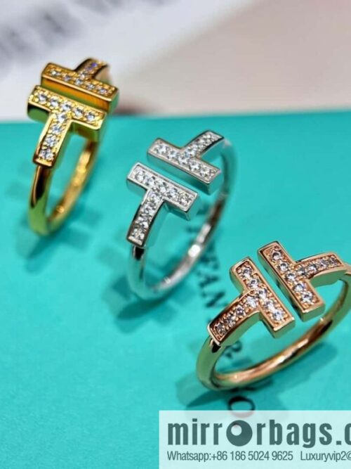 IMG_7288-800x800dugua0jgbe4111183_20250702083212.jpg (5 Diamonds) ☀️ Tiffany & co, Classic T Series 5 Diamond Double T Ring ☀️