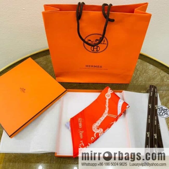 IMG_7288-800x800rjuji2hgroe112573_20250702111529.jpg Hermes 21 summer new Maxi Twilly \"Horse Rider\" 100% silk ribbon