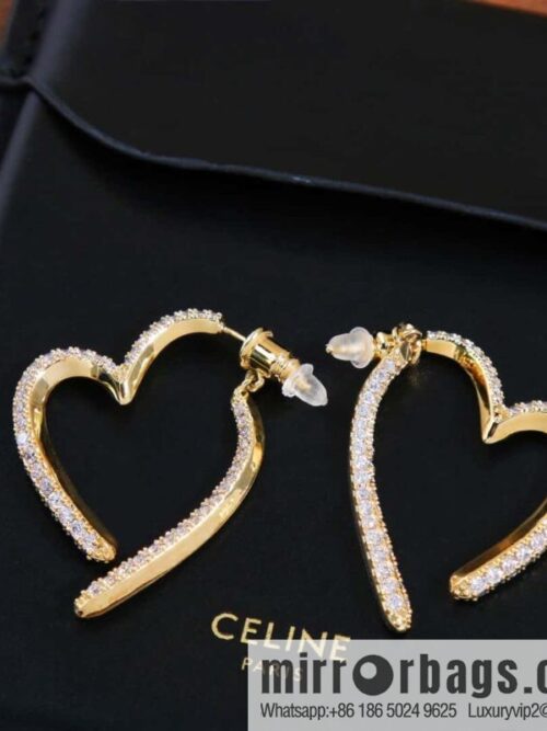 IMG_7583-800x800snse4cyrecj143900_20250705042354.jpg ☀️Celine heart love stud earrings