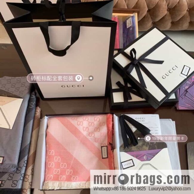 GUCCI Gucci letter pattern 100% silk wool scarf