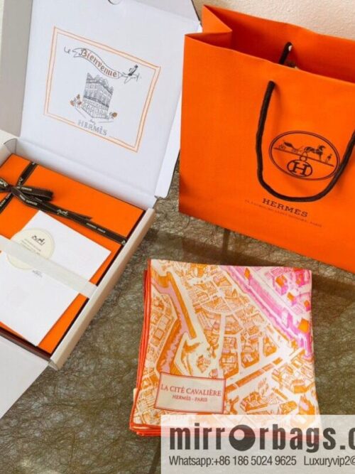 IMG_7624-800x800fvlwgbjd0ar82844_20250701202016.jpg Hermes \"City of Horses\" 100% silk scarf