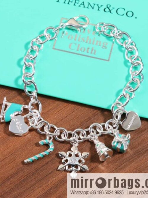 IMG_7635-800x80004gkjcku5tn143840_20250705042210.jpg ☑️ tiffany christmas 🎄 bracelet