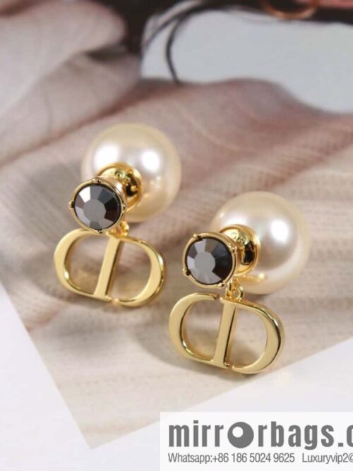 IMG_7751-1-800x8002la3kotxga3143717_20250705041829.jpg New ☑️ DIOR CD pearl black diamond stud earrings