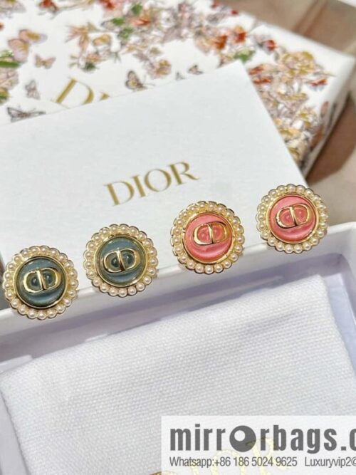 IMG_7918-800x800qatat1g2vji110578_20250702081556.jpg New ☑️ DIOR CD pearl earrings stud earrings